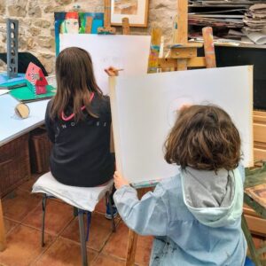 Taller artes plásticas Pascua 2025